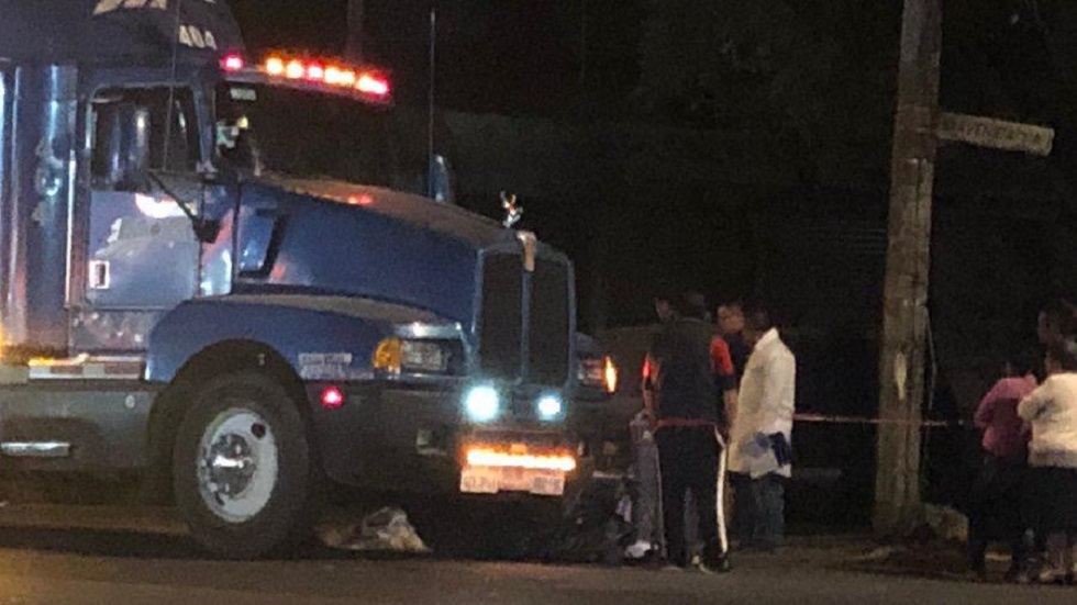 Conductor de tráiler mata a ciclista en la GAM Conductor de tráiler mata a ciclista en la GAM
