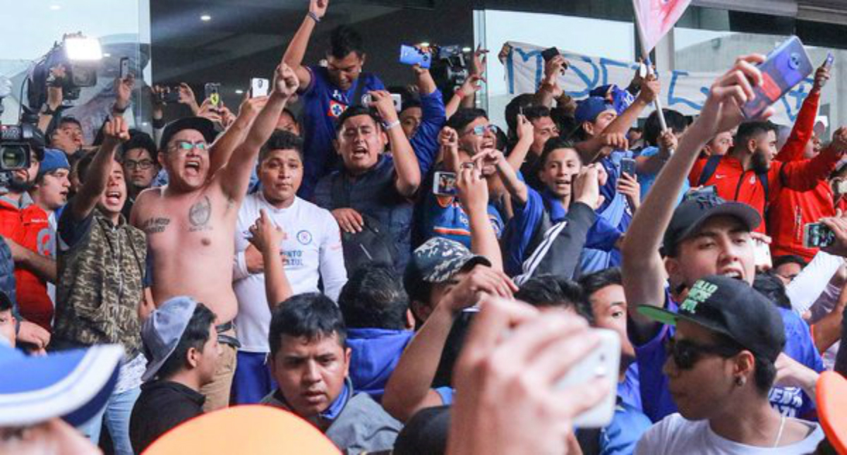 #Video Recibimiento al Cruz Azul tras ganar la Copa MX