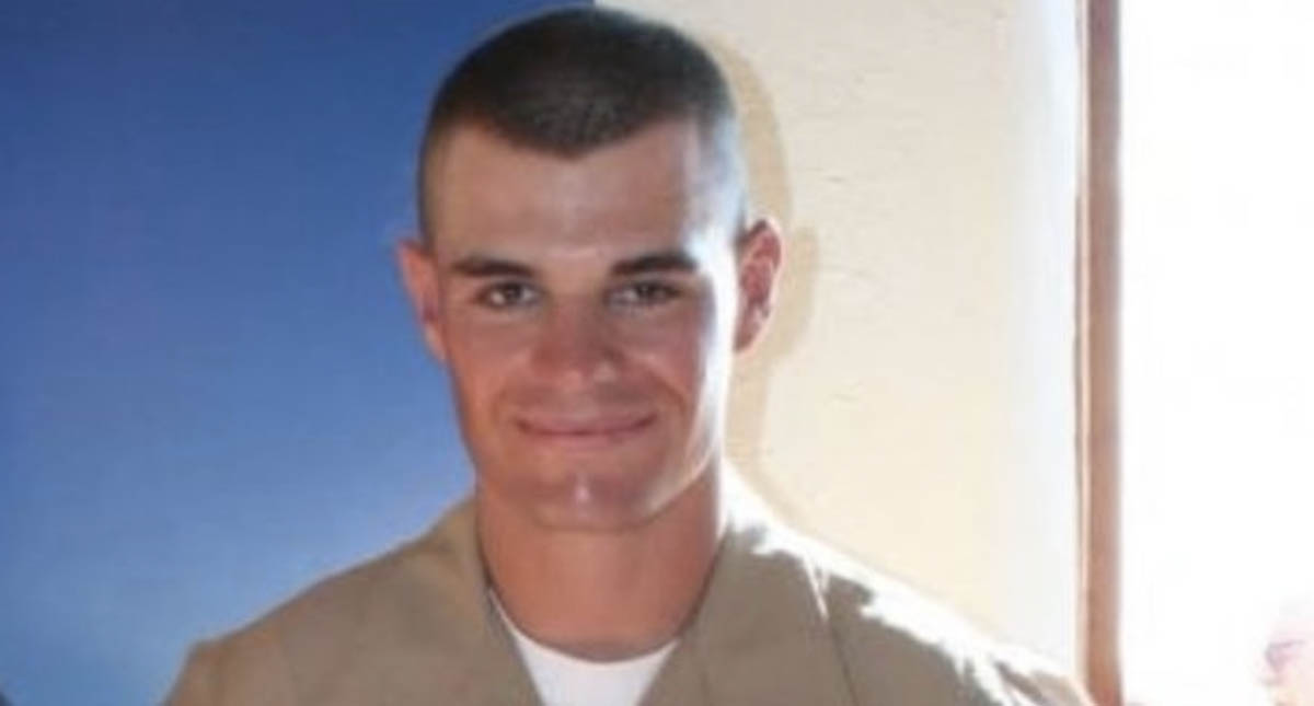 Autor de masacre en bar de California disparó 50 veces