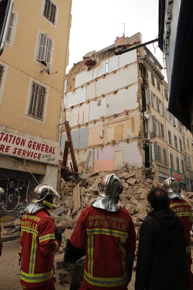 Colapsan dos edificios habitados en Marsella - edificio-derrumbado-en-marsella