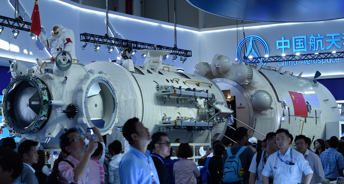 China presenta réplica de la que será su estación espacial - eech