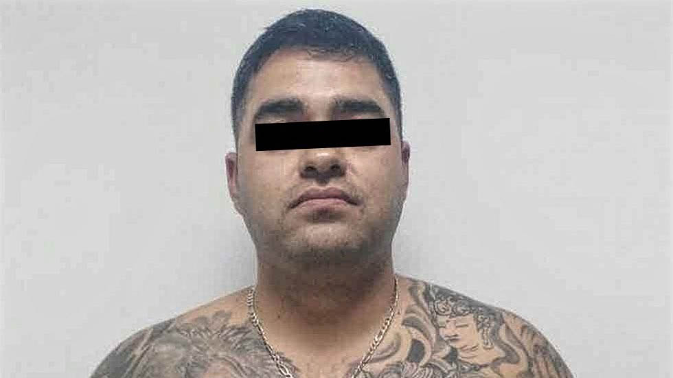 Detienen a ‘El 300’, líder de Los Aztecas
