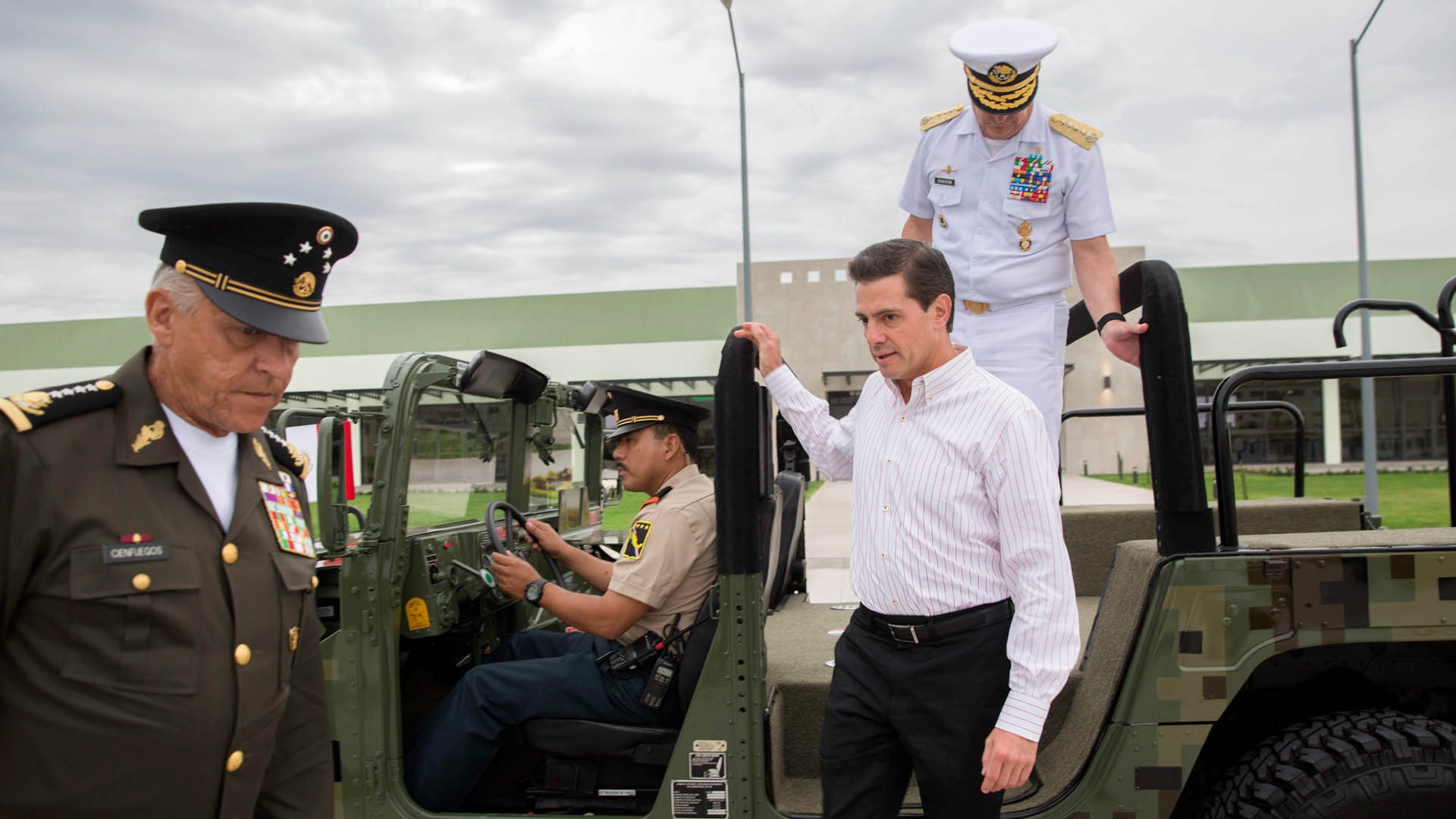 Fuerzas Armadas de México son más fuertes que nunca: Peña Nieto - epn-enrique-pena-nieto-salvador-cienfuegos-epn