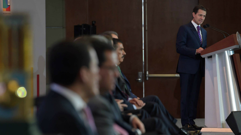 Presume EPN estabilidad en el país, a 22 días de terminar administración