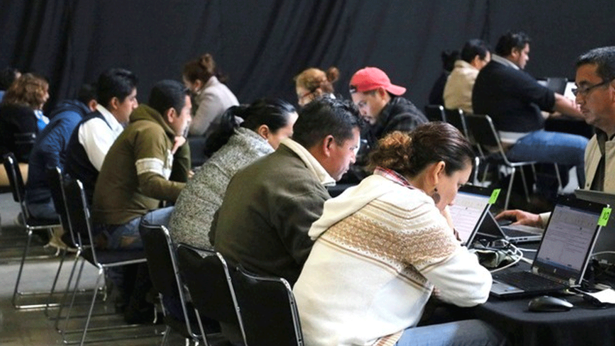 Más de un millón 520 mil maestros se han evaluado con EPN