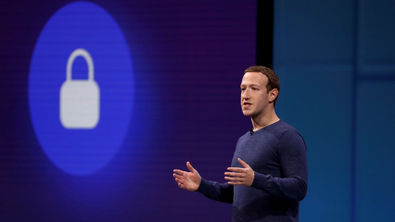 Alertan por filtración de datos de 120 millones de usuarios de Facebook