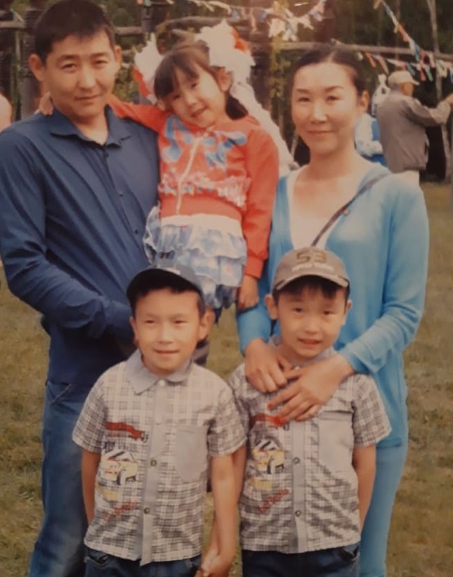 Niño salva a varios menores de edad de incendio en Alemania - familia-alekseev