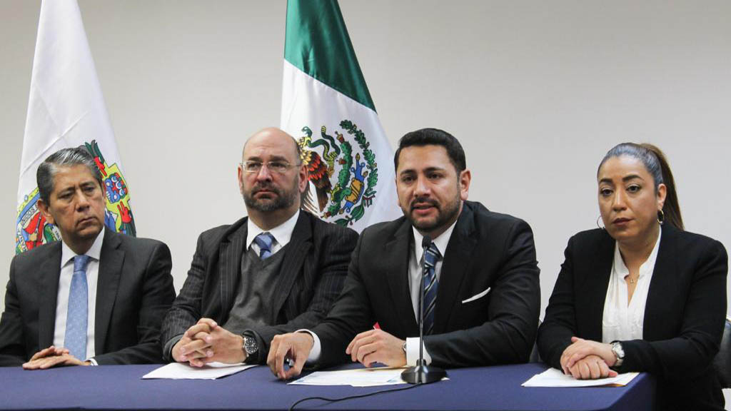 Asesinan a 15 y hallan cadáveres de 8 secuestrados en Puebla - fiscal-de-puebla-en-conferencia-de-prensa