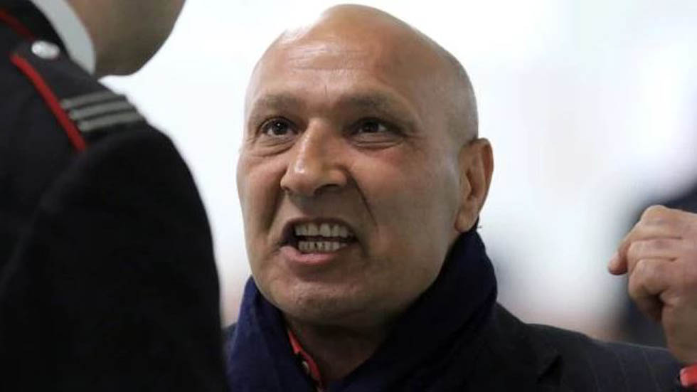 Mafioso toma rehenes en oficina postal de Italia - francesco-amato