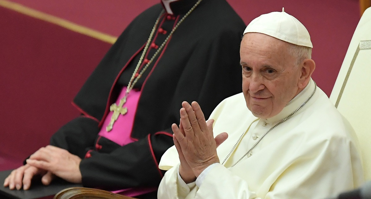 Así son las tarjetas que comparte el papa Francisco en Navidad