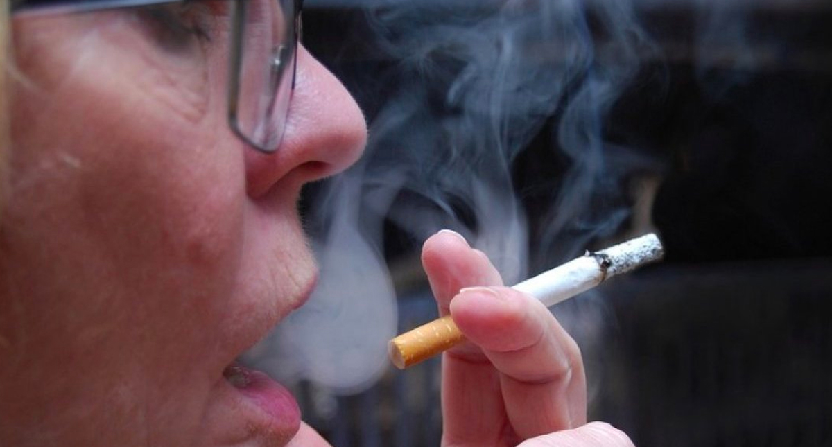 Muere de cáncer tras recibir trasplante de pulmones de fumadora