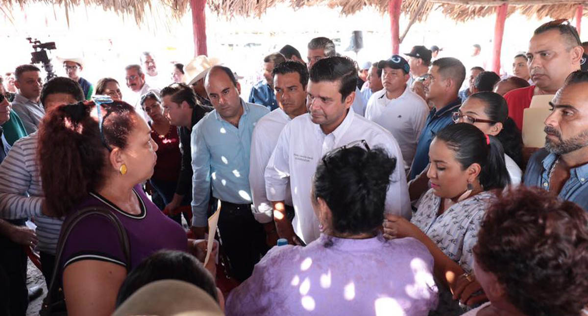 Siguen labores de limpieza en Nayarit tras paso de Willa - gobernador-antonio-echevarria-en-san-blas