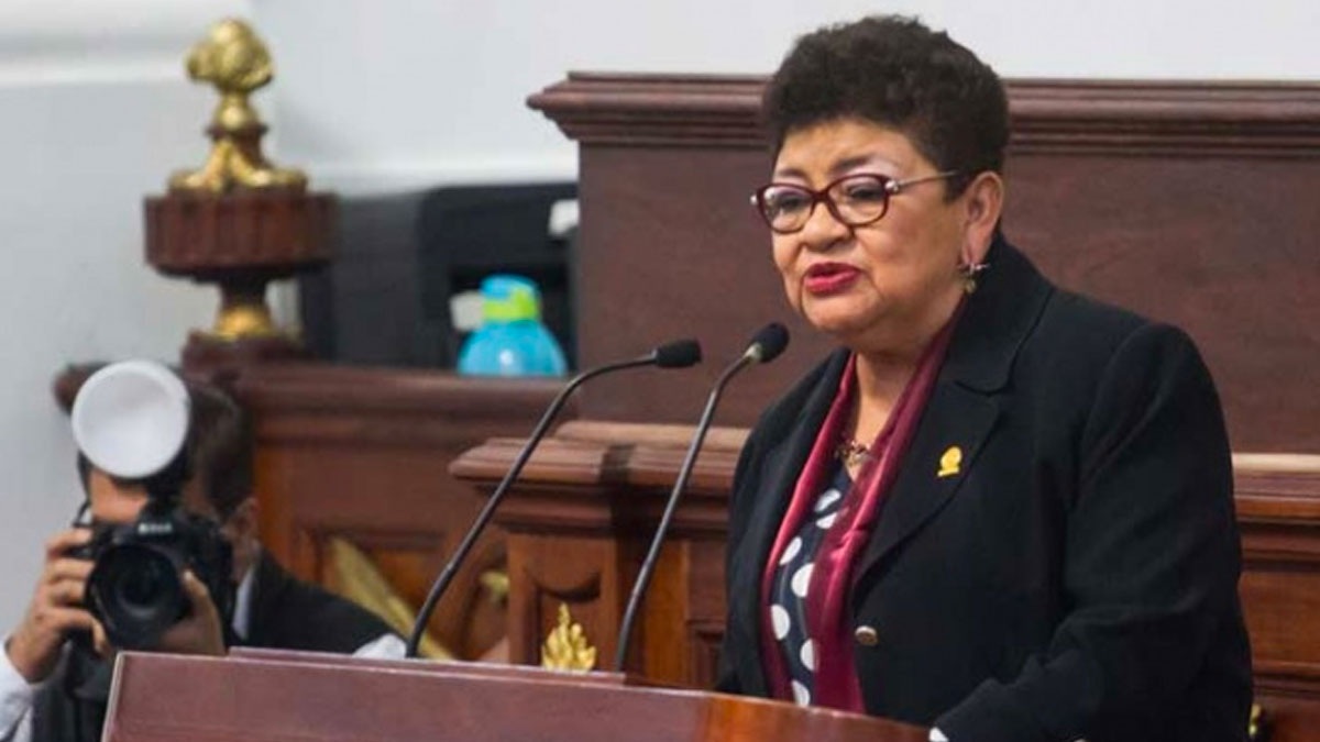 Morena presenta iniciativa para que nadie gane más que Sheinbaum Morena presenta iniciativa para que nadie gane más que Sheinbaum