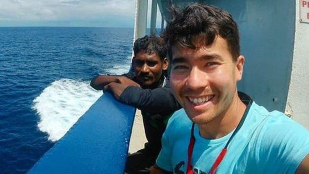 Policía busca recuperar cuerpo de hombre asesinado por tribu en India