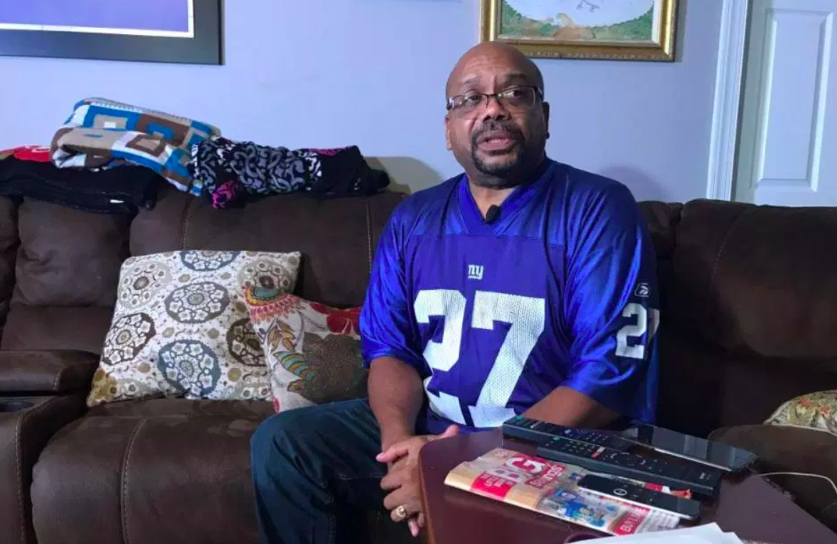 Hombre descubre que su escurrimiento nasal era líquido cefalorraquídeo - hombre-escurrimiento