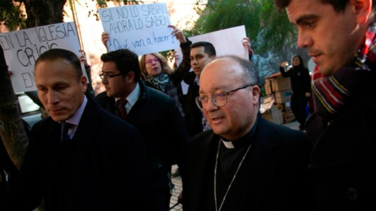 La justicia chilena continúa su incómodo cerco al Vaticano