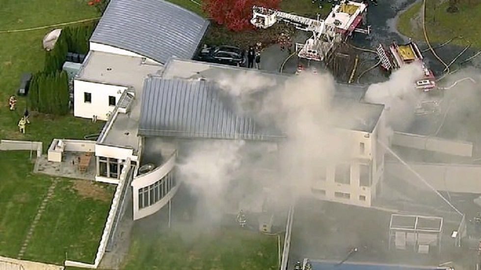 Investigan a hermano por asesinato de familia en Nueva Jersey