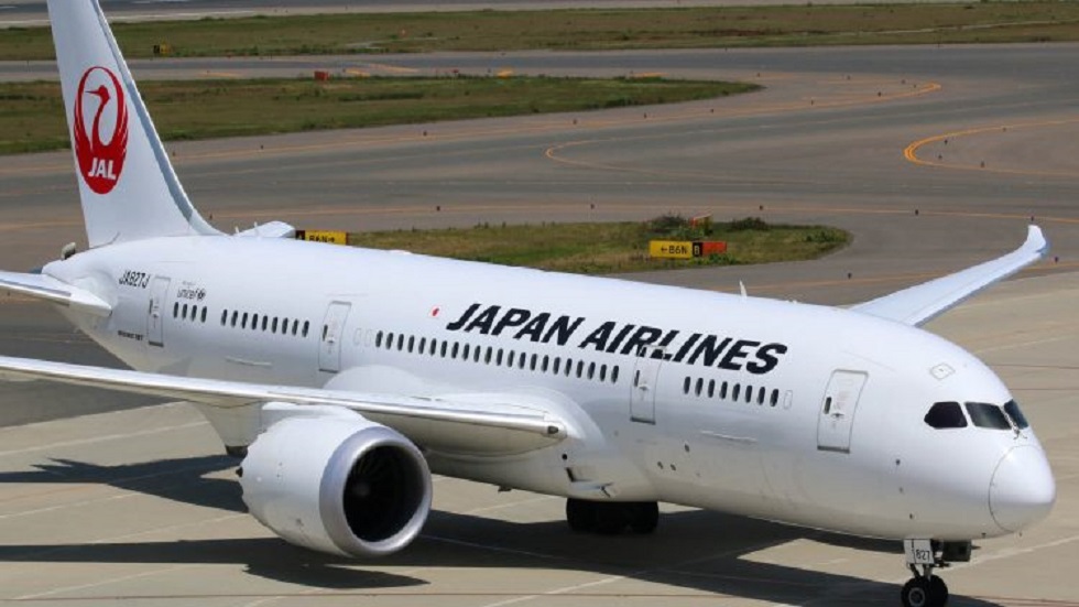 Envían a la cárcel a copiloto por estar muy borracho antes de despegar - japan-airlines-2