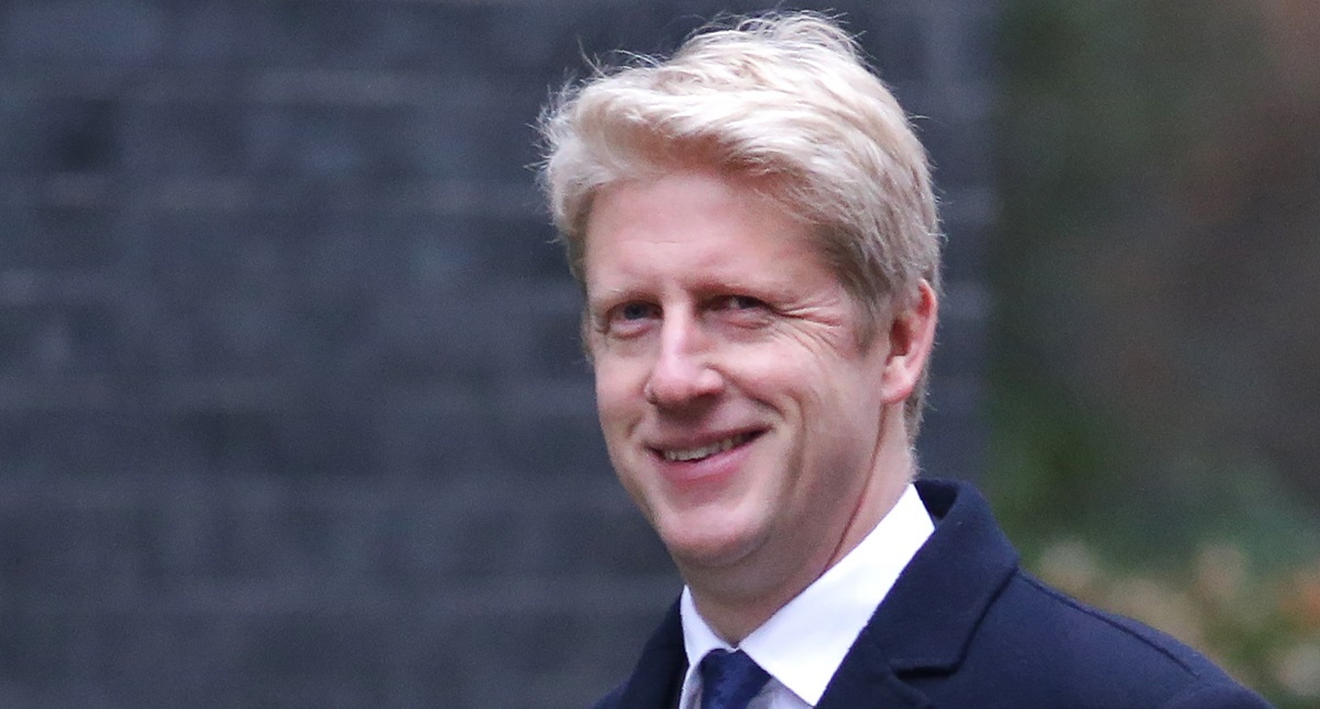 Renuncia ministro de Reino Unido por desacuerdo con Brexit