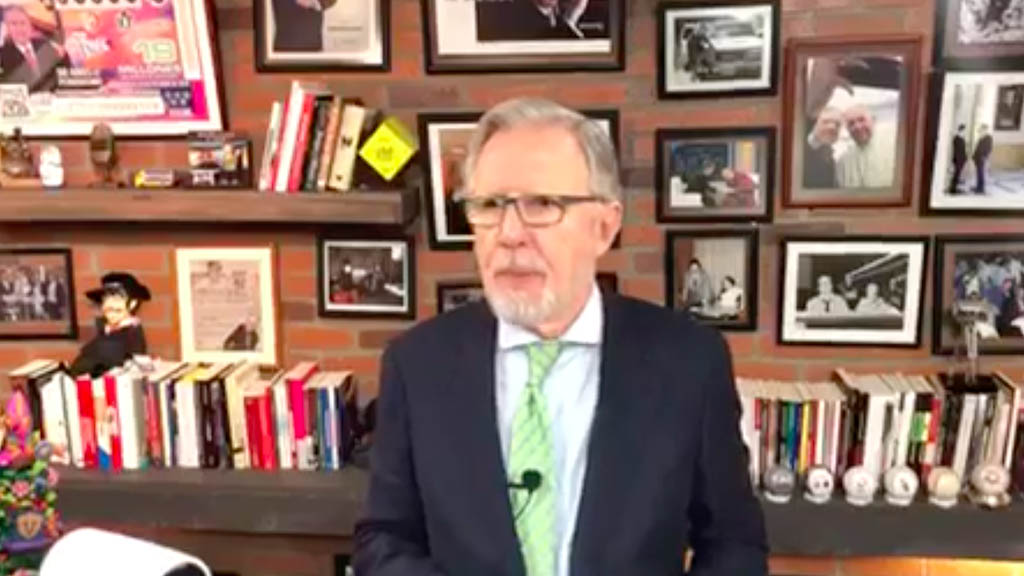 ¡Las Noticias! Eugenio Hernández pasa su primera noche en el Altiplano ¡Las Noticias! Eugenio Hernández pasa su primera noche en el Altiplano