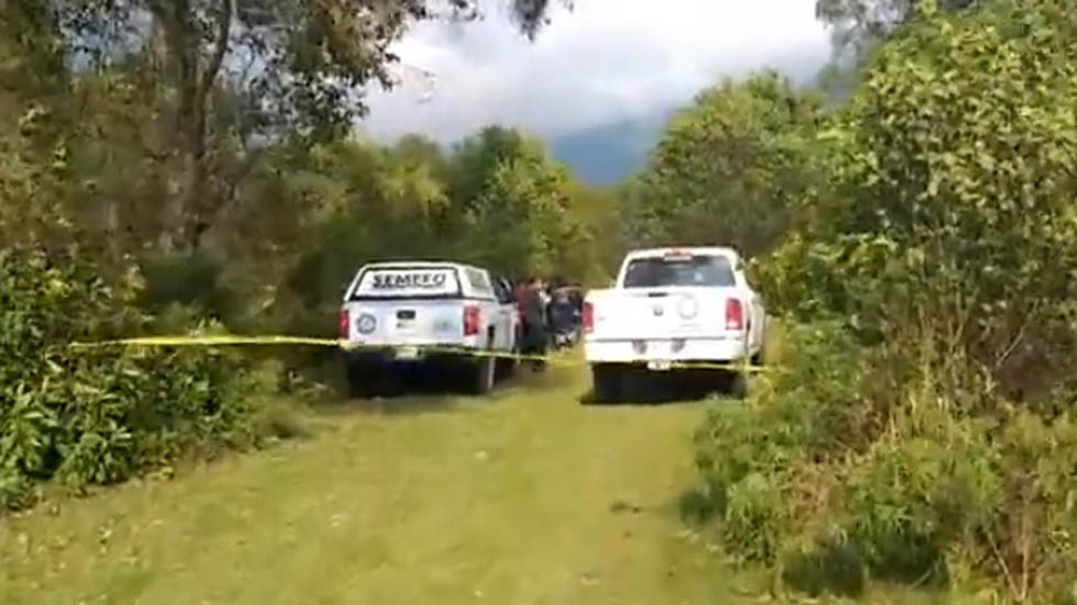 Queman vivas a cuatro personas en Zitácuaro - levantamiento-de-cadaveres-de-cuatro-personas