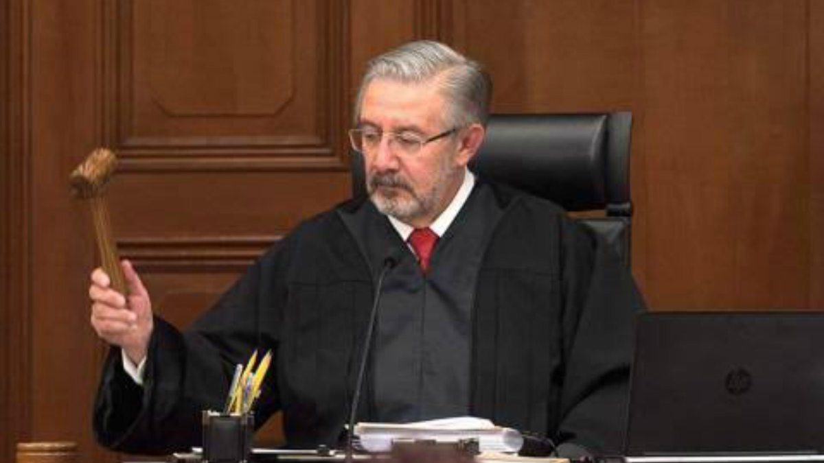 Contrapesos protegen los derechos de las personas: Luis María Aguilar