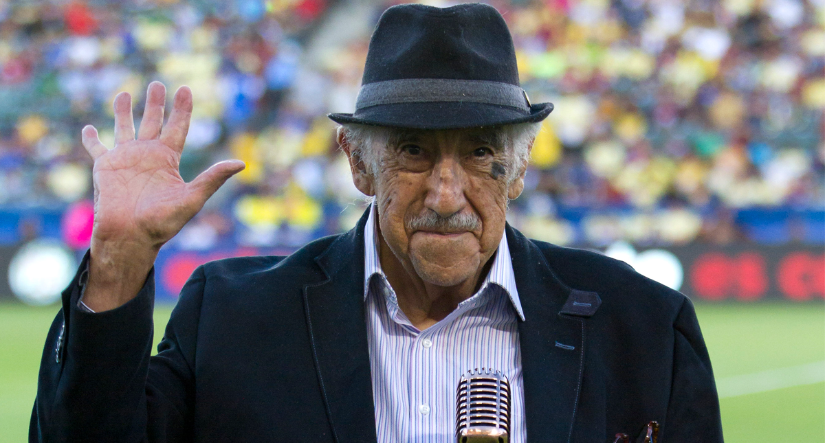 Murió Melquiades Sánchez Orozco, la voz del Estadio Azteca