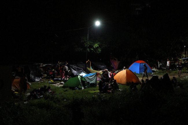Caravana migrante avanza hacia Donají, Oaxaca - migrantes-matias-romero2
