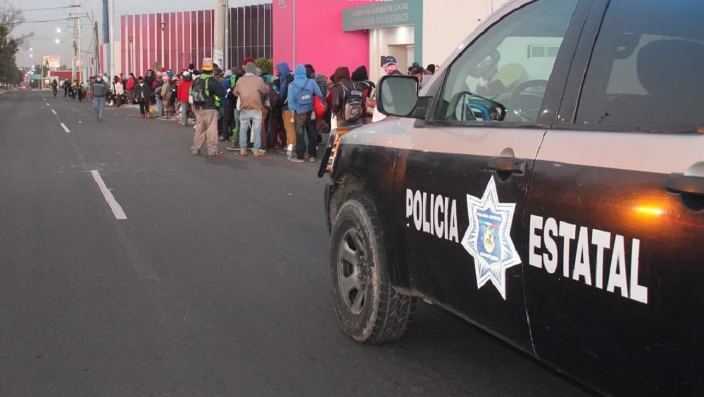 Caravana migrante deja Querétaro y llega a Guanajuato