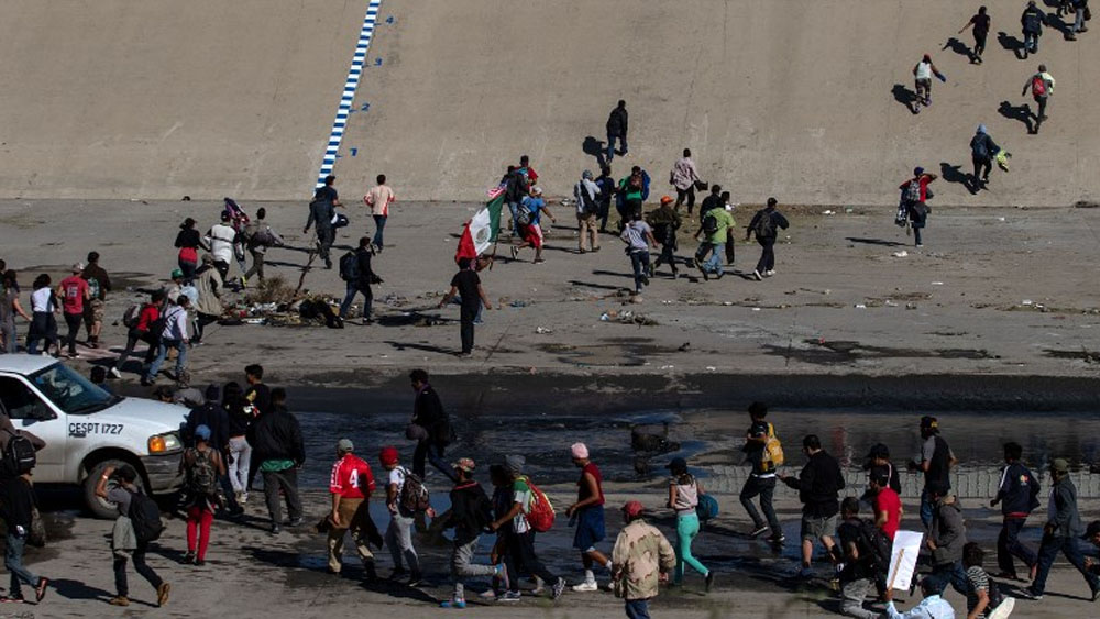 Deportan a 98 migrantes que intentaron ingresar ilegalmente a EE.UU. - migrantes-tijuana-5