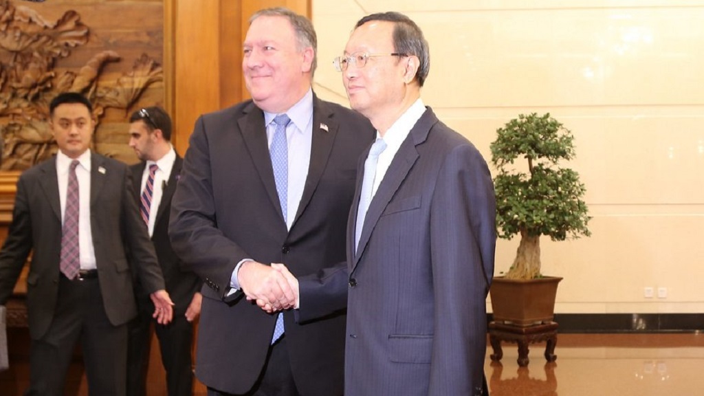 Washington recibe a dos altos funcionarios de China - mike-pompeo-y-fenghe