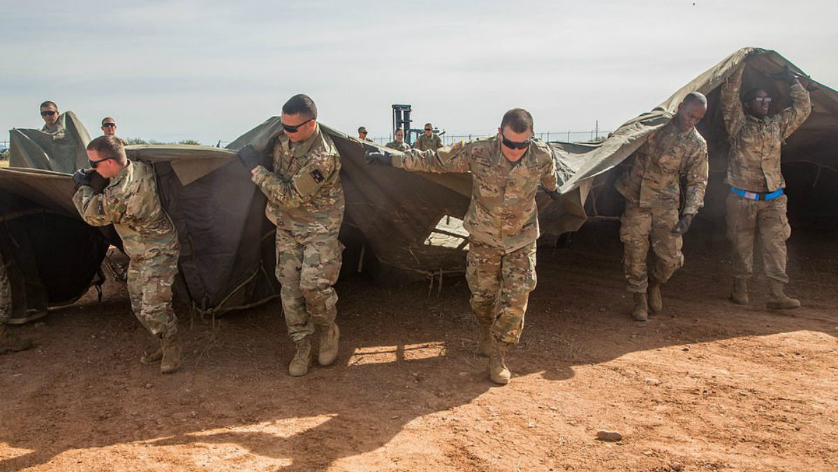 Inicia el arribo de soldados estadounidenses a la frontera con México - militares-frontera-mexico