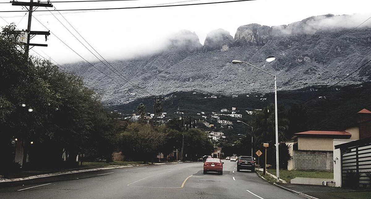 Frío provoca nevadas en Chipinque, en Nuevo León