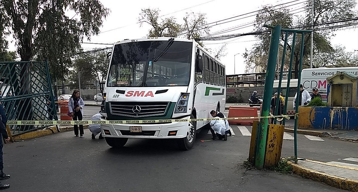 Muere mujer atropellada afuera de Metro Zaragoza