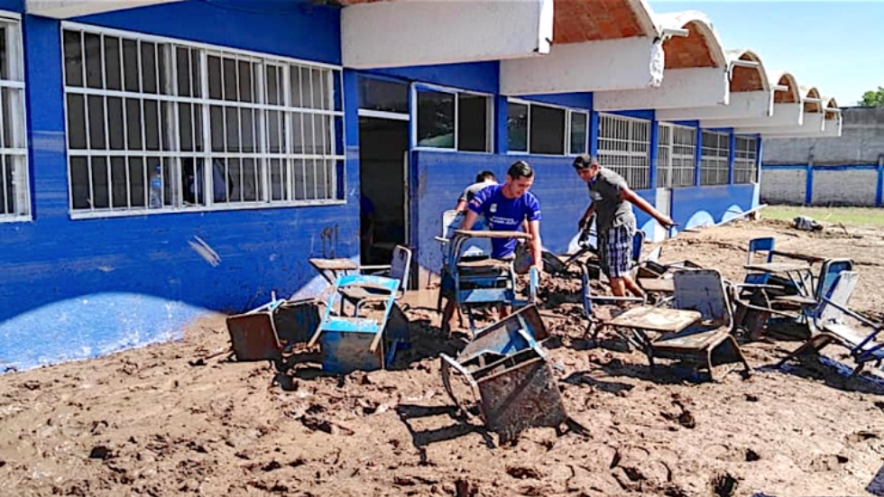 Preparatoria en Nayarit sufre pérdida total tras paso de Willa