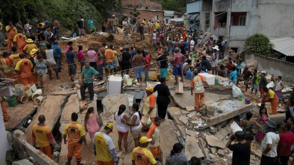 Nueve muertos por deslizamiento de tierra en Brasil