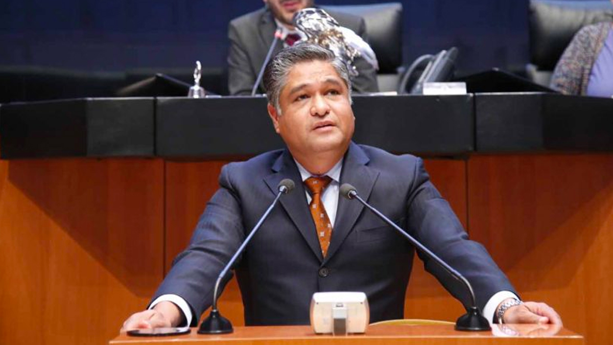 PAN pide a AMLO serenarse ante la crítica de periodistas