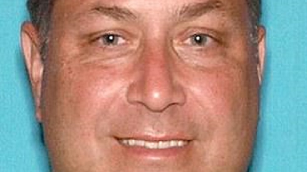 Investigan a hermano por asesinato de familia en Nueva Jersey - paul-caneiro