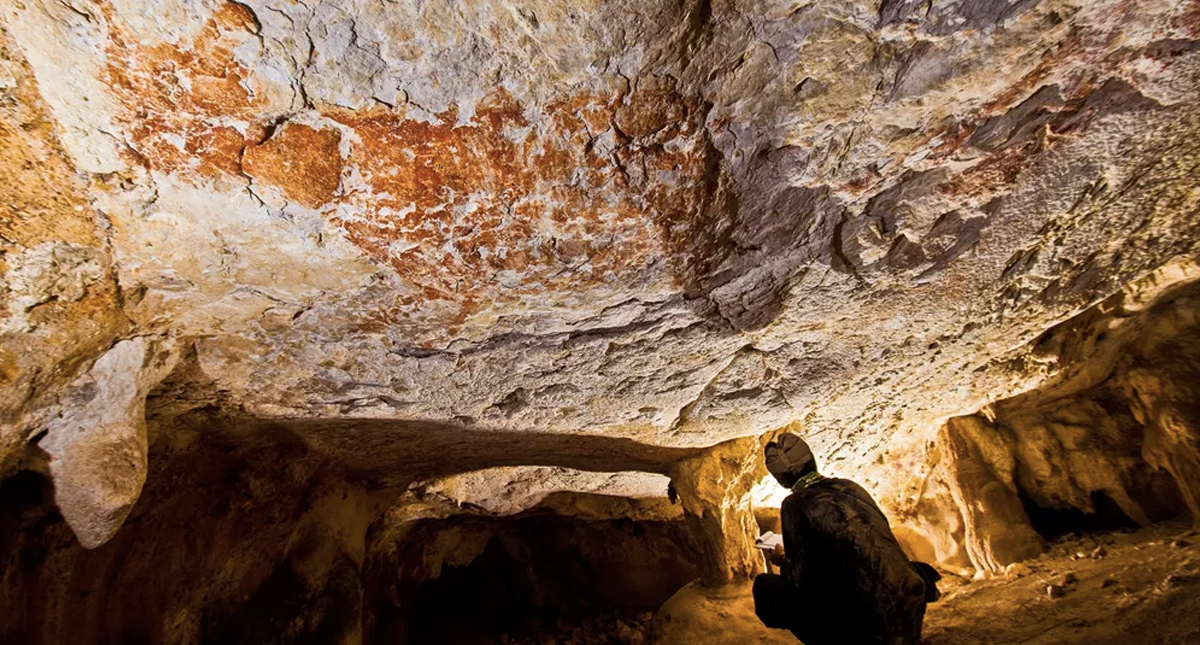 Encuentran la pintura figurativa más antigua conocida hasta ahora