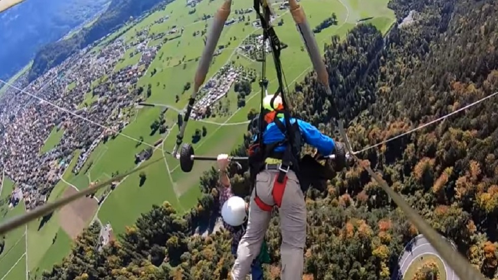 #Video Youtuber casi muere en planeador de caída - planeador-de-caida-gers