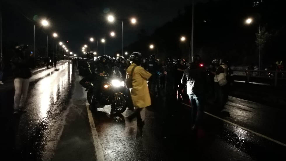 Tras 20 horas, liberan la autopista México-Pachuca Tras 20 horas, liberan la autopista México-Pachuca