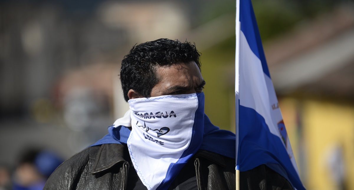 Policía de Nicaragua prohíbe a opositores manifestarse