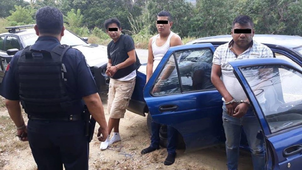 Intentan linchar a tres por intento de estafa en Acapulco