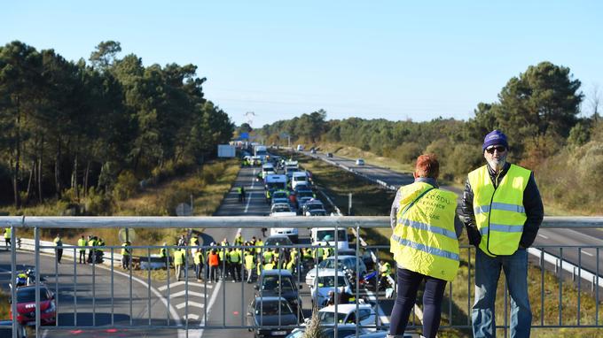 Continúan protestas en Francia contra "gasolinazo" - protestas-francia