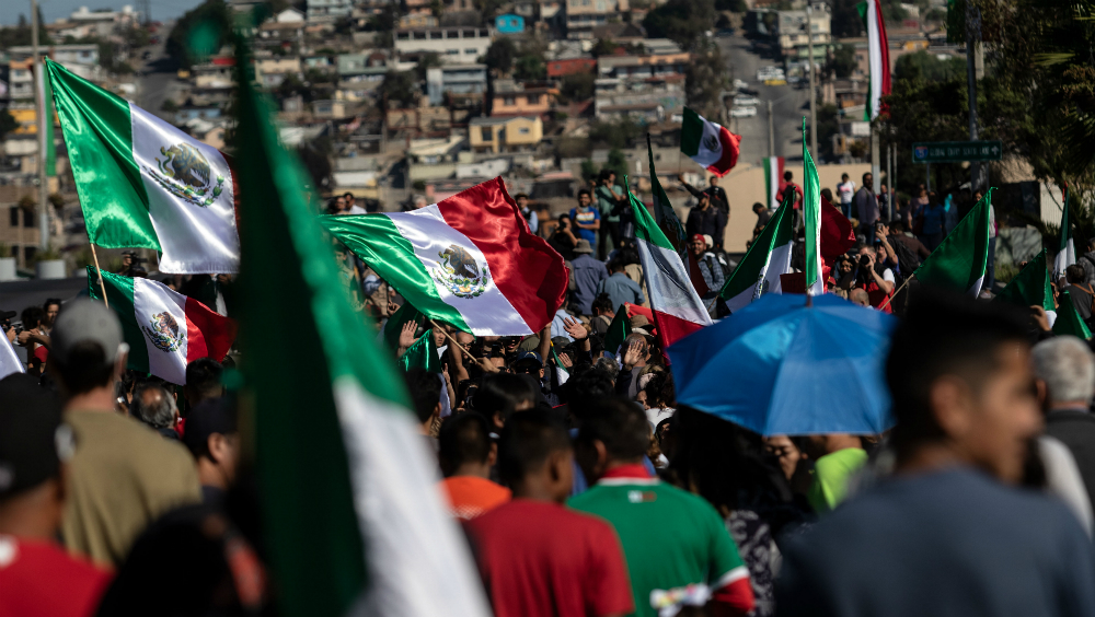 Se manifiestan en Tijuana a favor y en contra de caravana migrante - protestas-tijuana-caravana-migrante