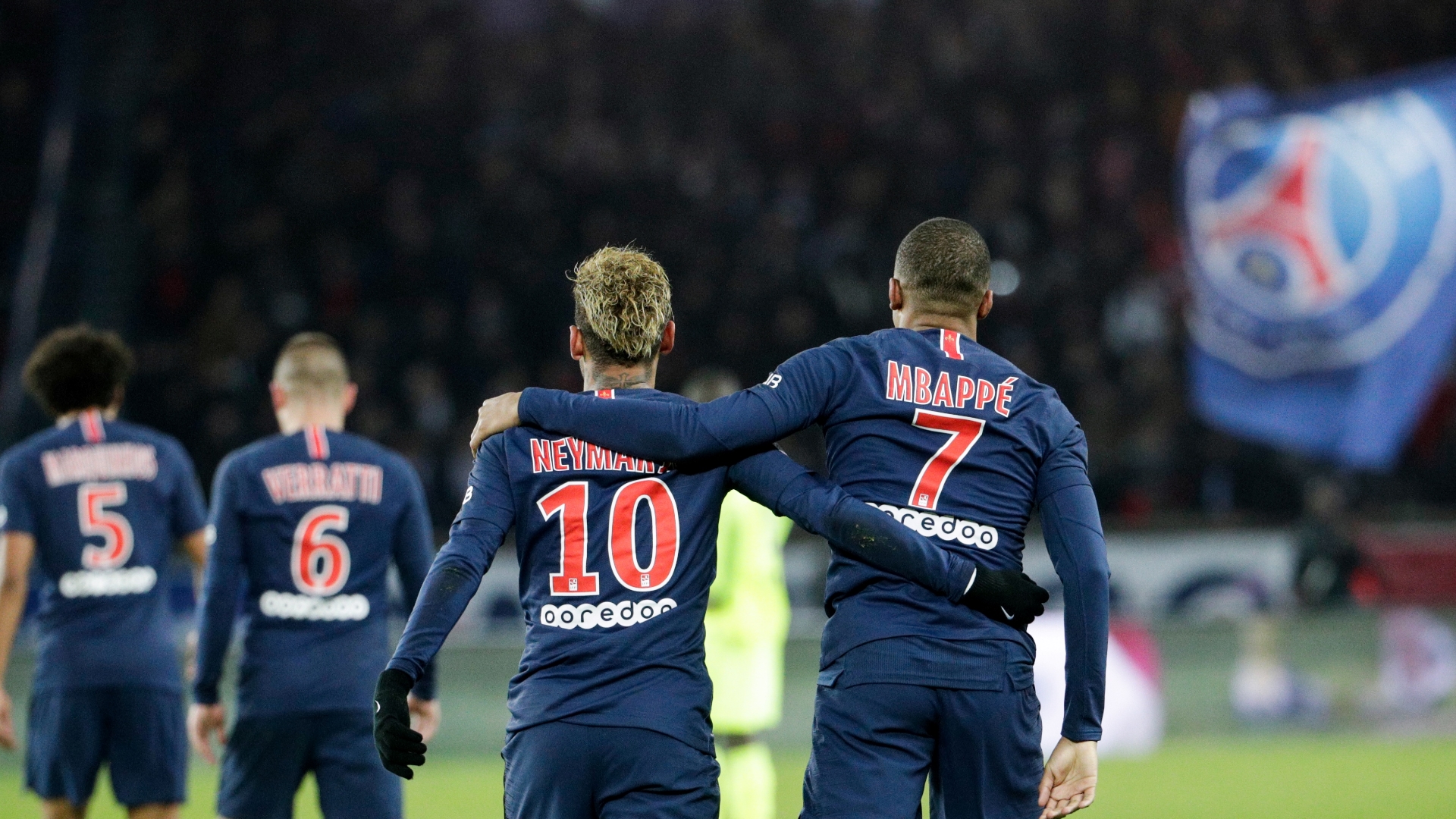 Neymar y Mbappé mantienen impecabilidad del PSG en Ligue 1
