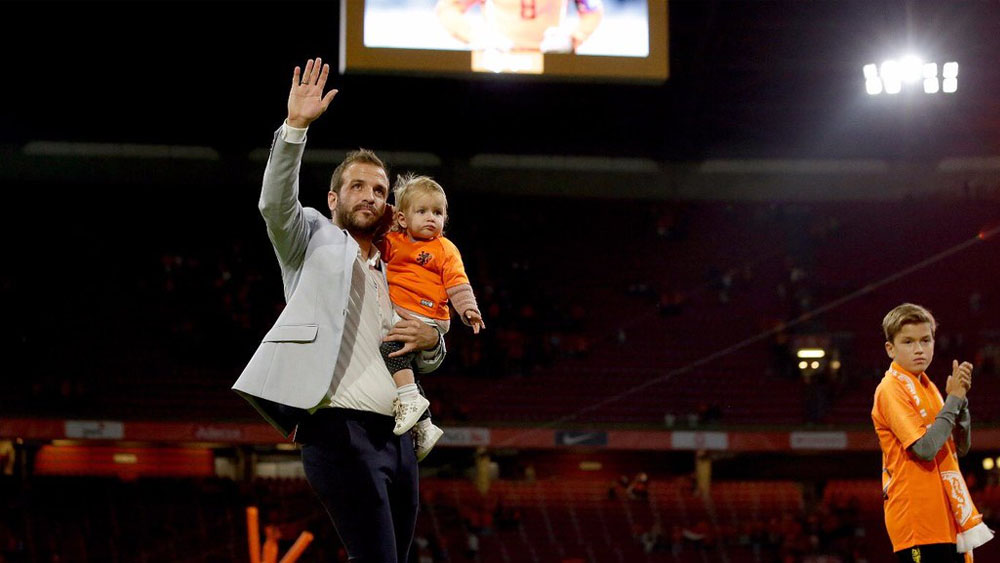 Van der Vaart anuncia su retiro del futbol profesional