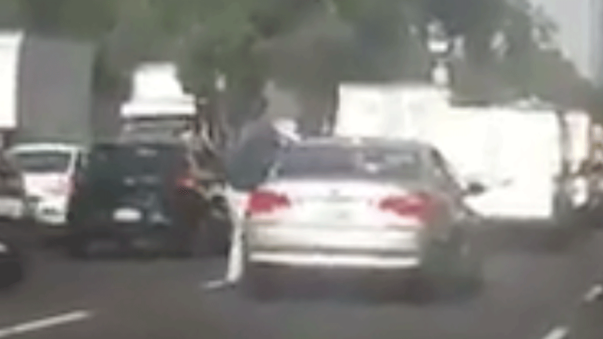 #Video Otro robo a conductor en Avenida Constituyentes #Video Otro robo a conductor en Avenida Constituyentes