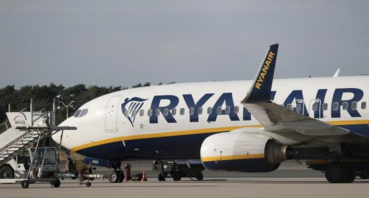 Embargan avión de Ryanair con pasajeros a bordo en Francia - ryanair-1