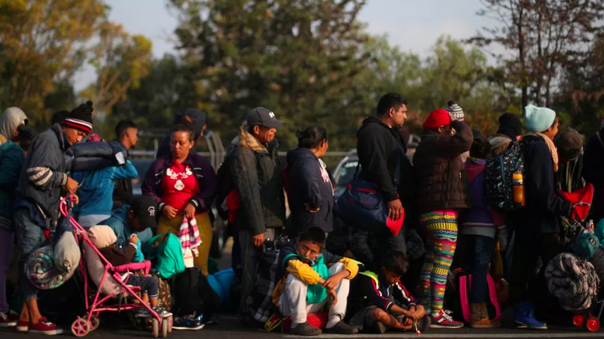 Segunda caravana de migrantes llega a Irapuato